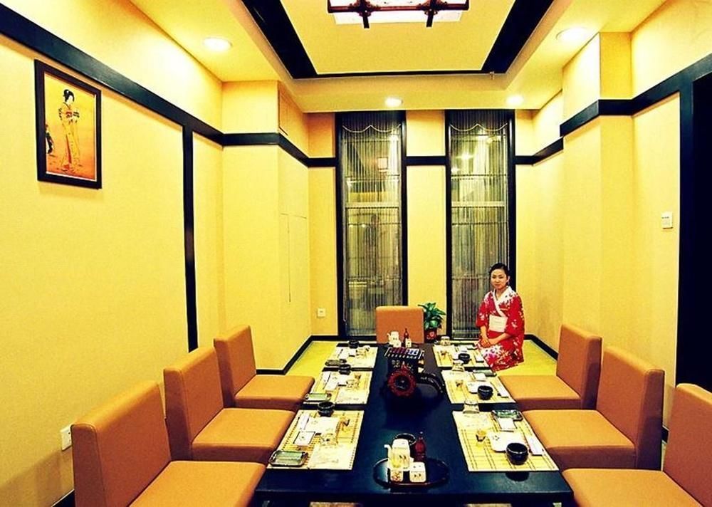 Qianjin Hotel - 長春 エクステリア 写真