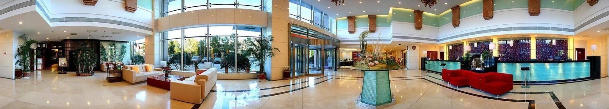 Qianjin Hotel - 長春 エクステリア 写真