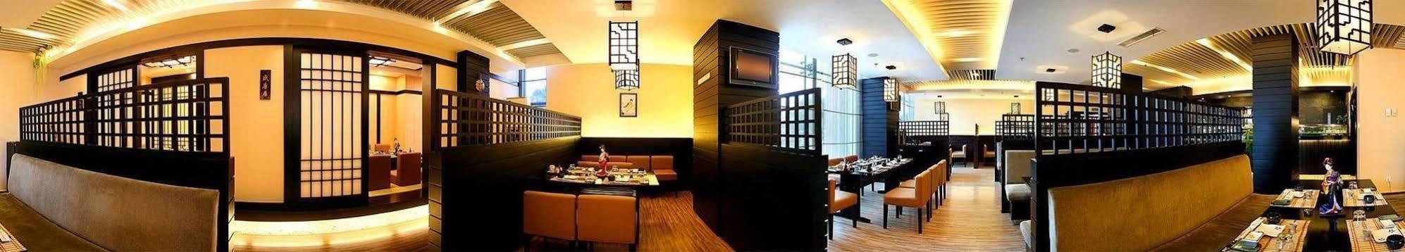 Qianjin Hotel - 長春 エクステリア 写真