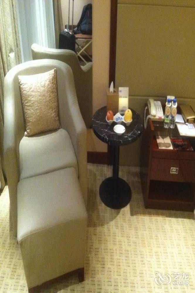 Qianjin Hotel - 長春 エクステリア 写真